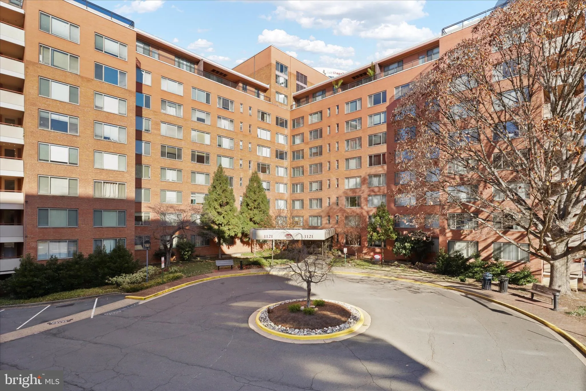 1011 ARLINGTON BOULEVARD, Arlington, VA 22209