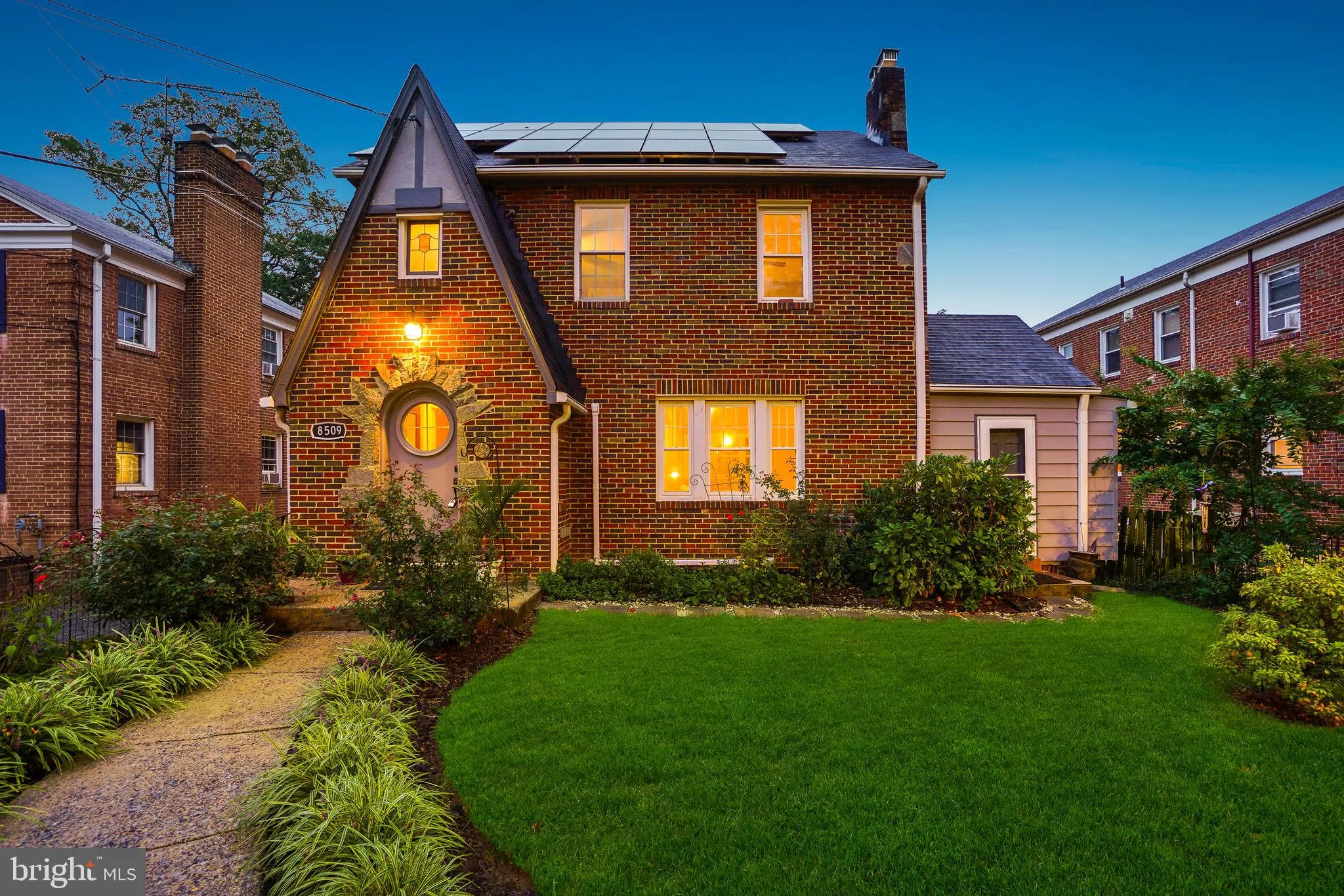 8509 FLOWER AVENUE, Takoma Park, MD 20912