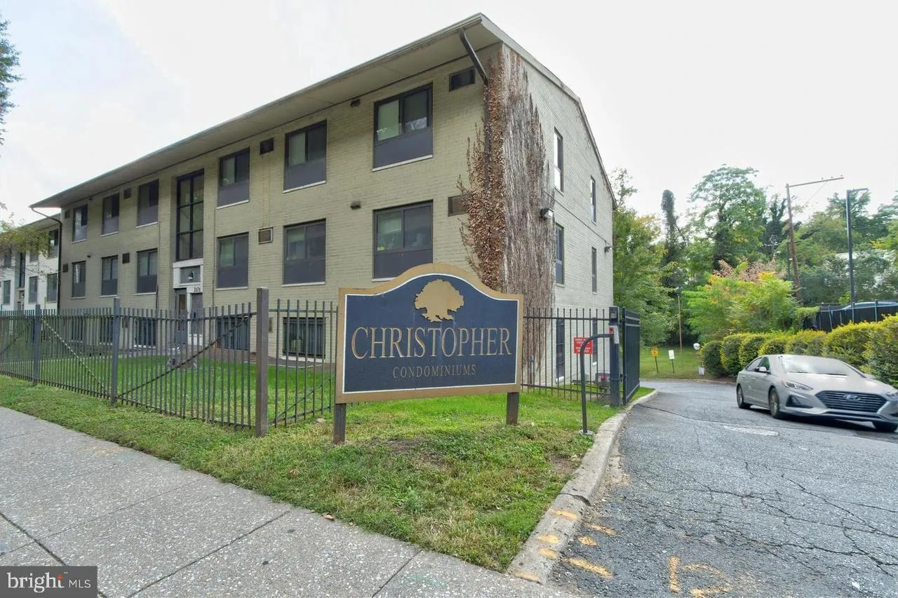 3111 NAYLOR ROAD, Washington, DC 20020