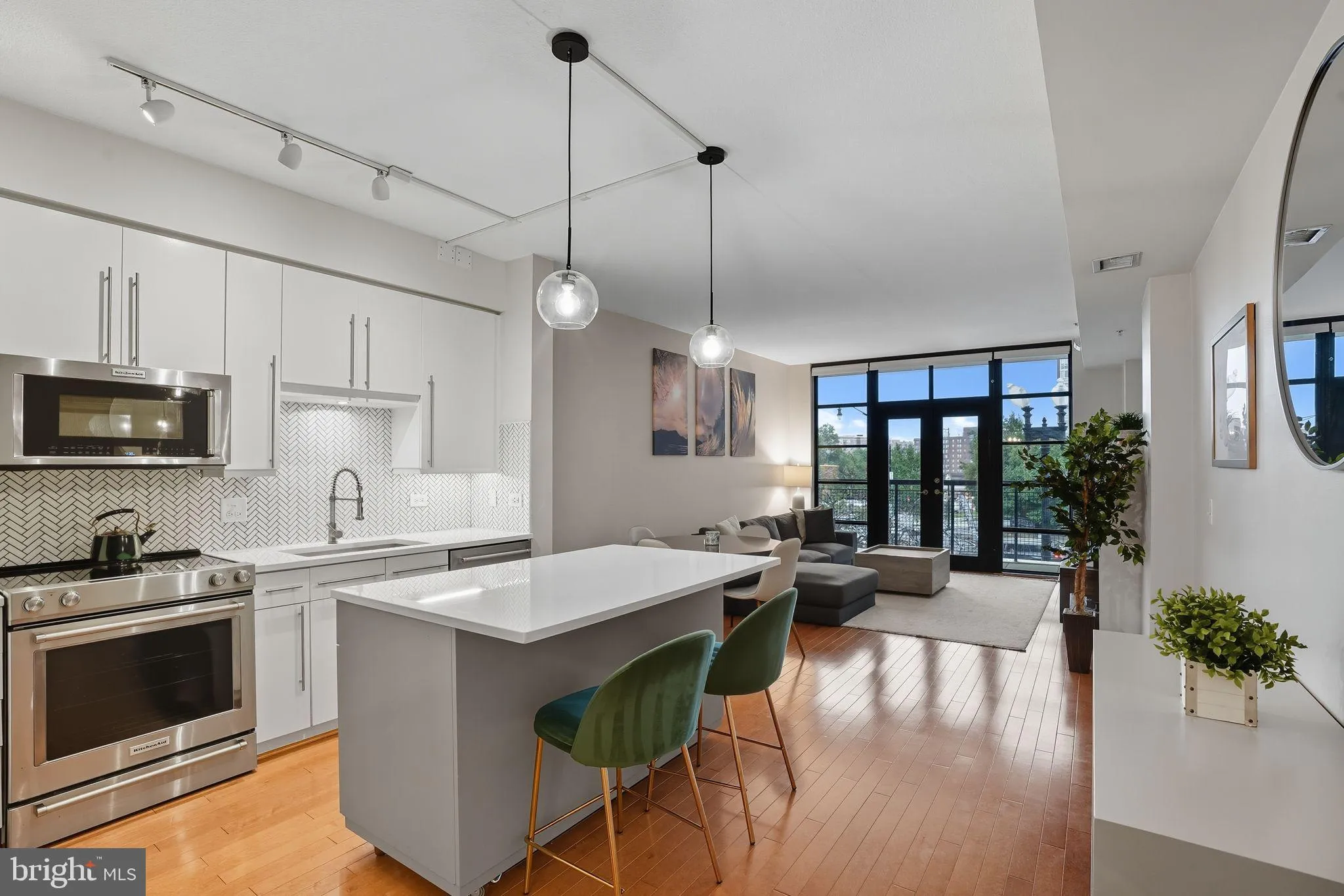 437 NEW YORK AVENUE, Washington, DC 20001