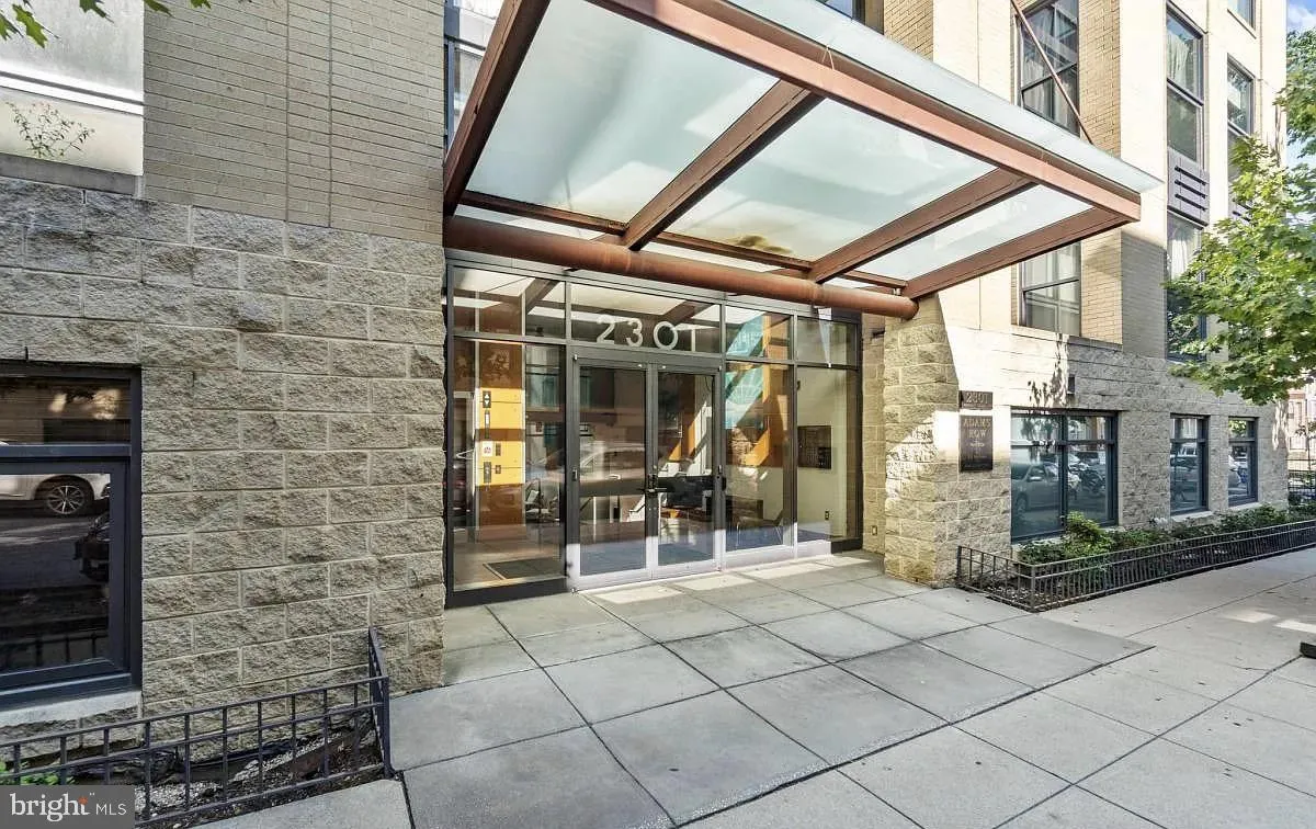 2301 CHAMPLAIN STREET, Washington, DC 20009