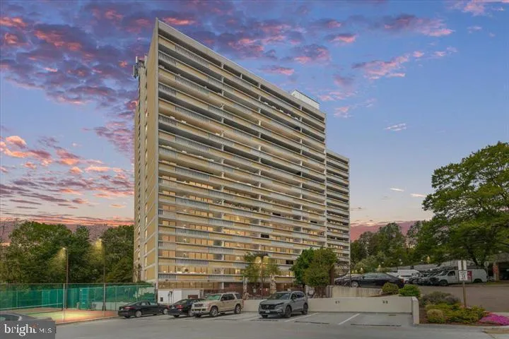 6101 EDSALL ROAD, Alexandria, VA 22304