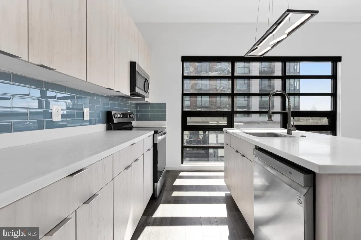 506 H STREET, Washington, DC 20002