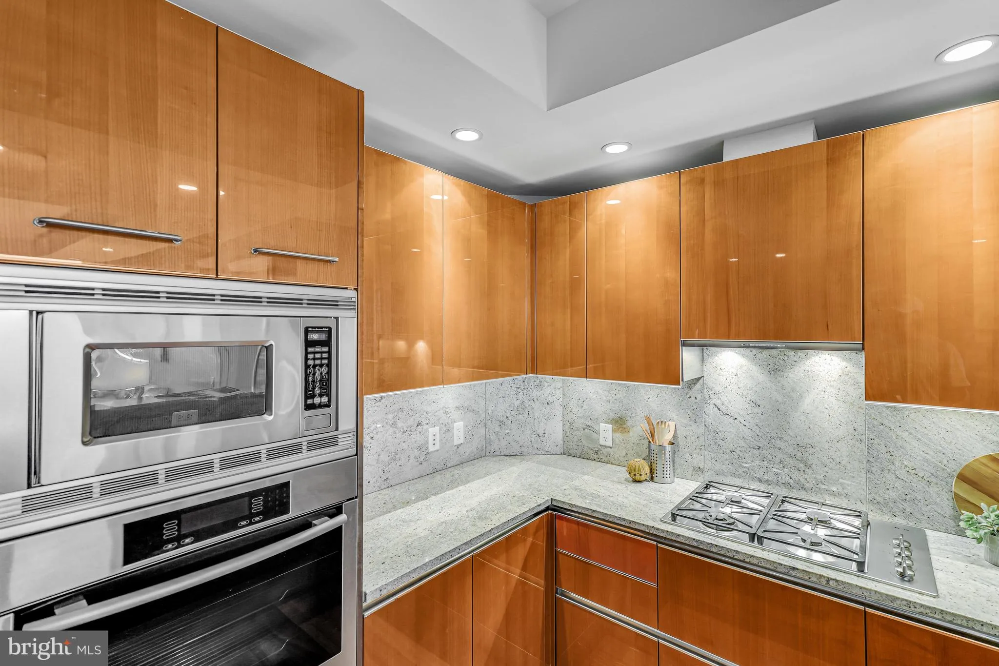 1881 NASH STREET, Arlington, VA 22209