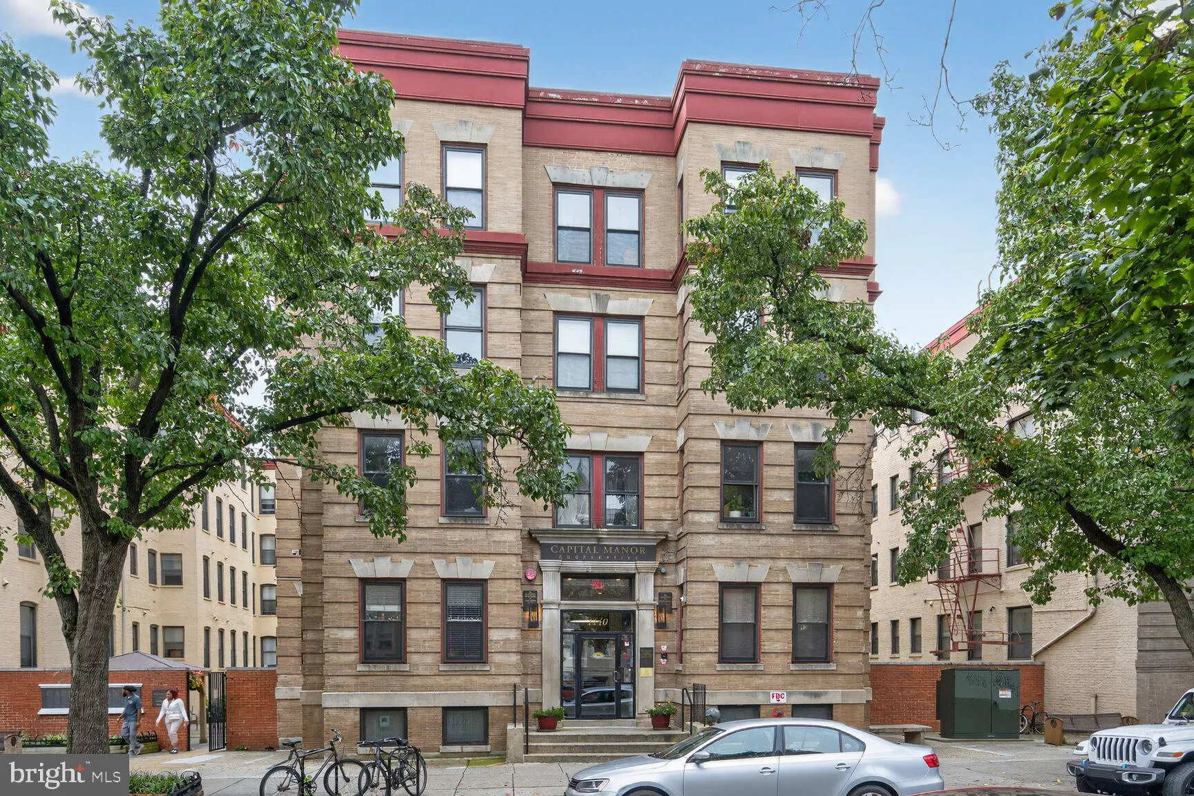 1440 W STREET, Washington, DC 20009