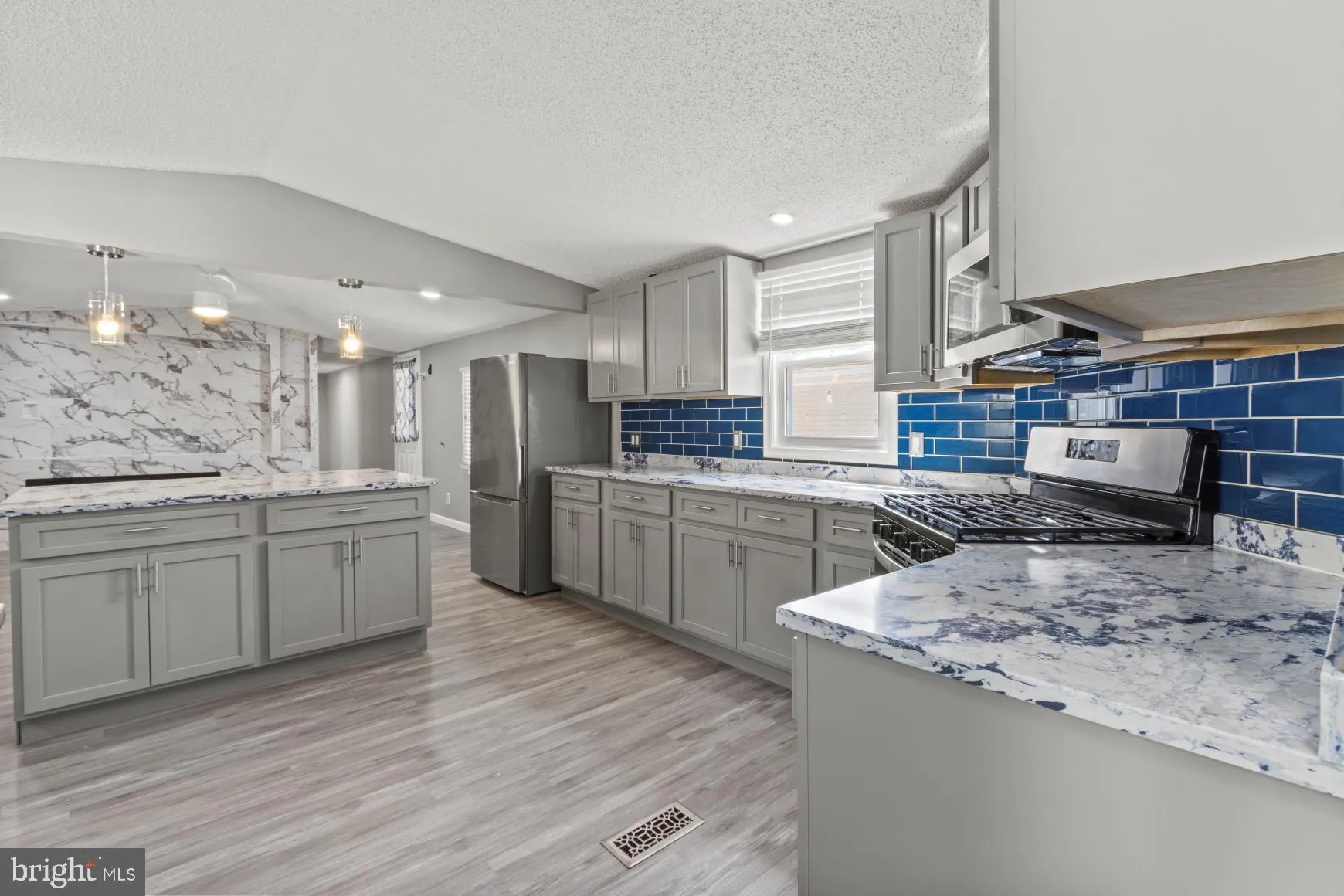 92 PATUXENT MOBILE ESTATES, Lothian, MD 20711