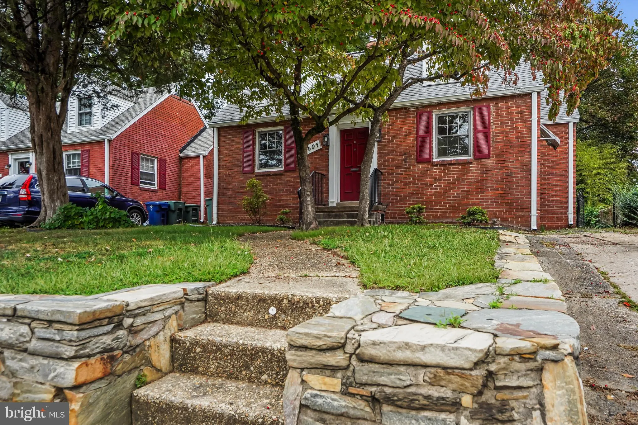 1605 BRADDOCK ROAD, Alexandria, VA 22302