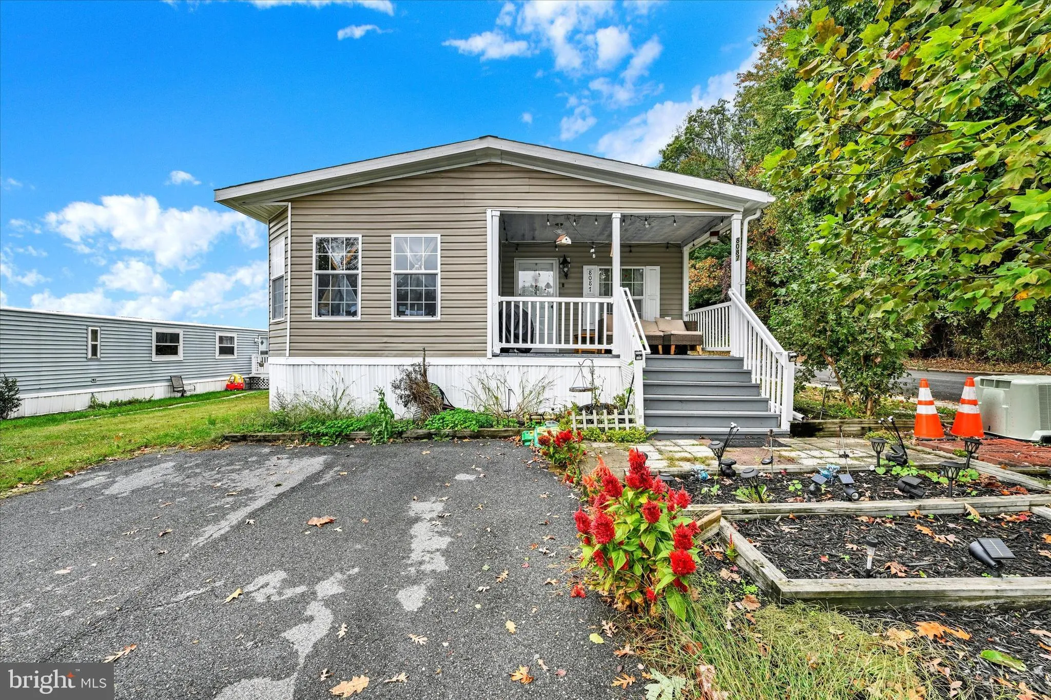 8087 KEETON, Elkridge, MD 21075