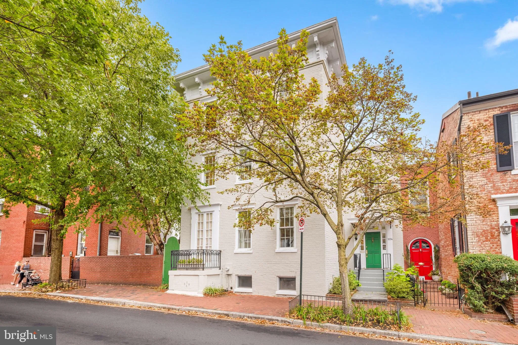 1234 33RD STREET, Washington, DC 20007