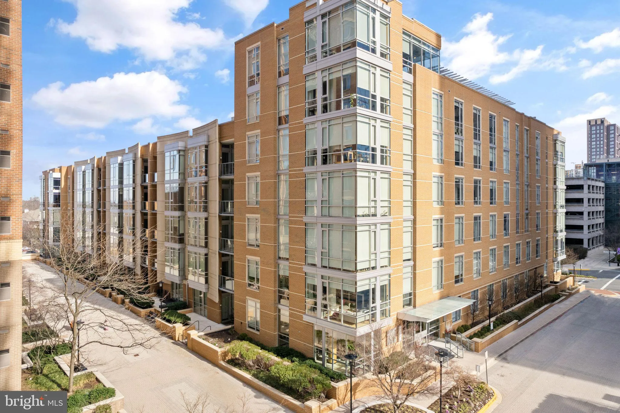 12025 NEW DOMINION PARKWAY, Reston, VA 20190