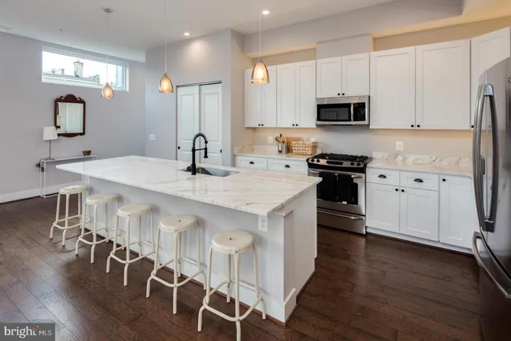 3542 Warder St Nw #204, Washington, District of Columbia 20010