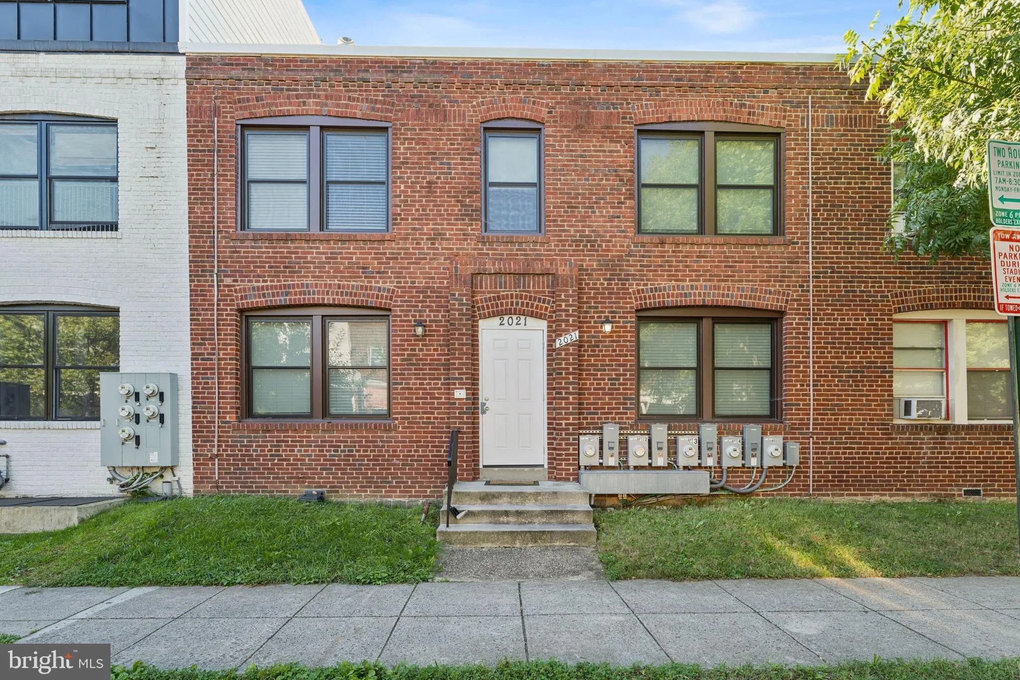 2021 E STREET, Washington, DC 20002