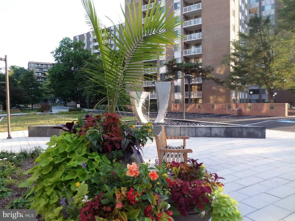 2939 VAN NESS STREET, Washington, DC 20008