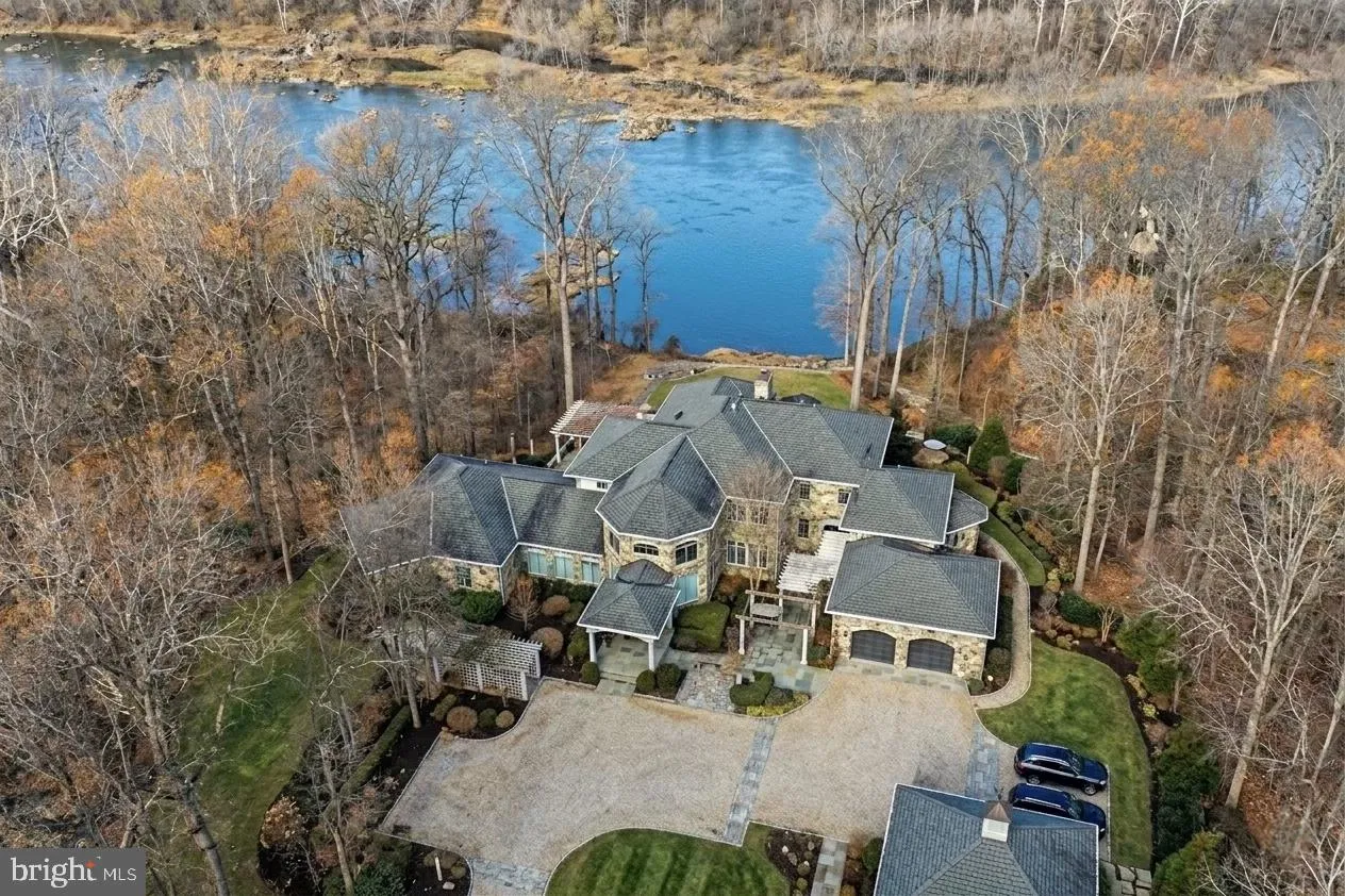 658 LIVE OAK DRIVE, Mclean, VA 22101