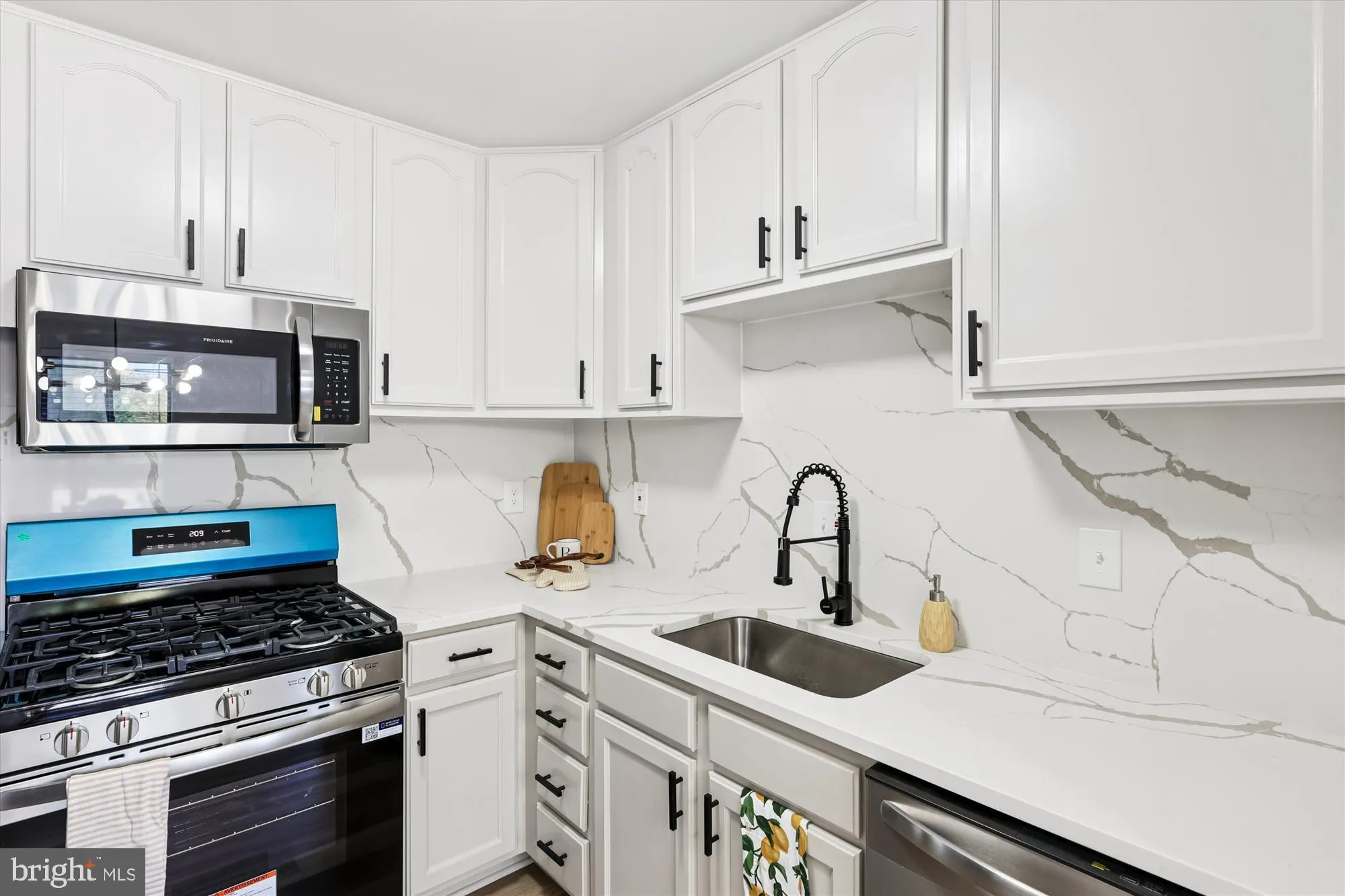 1731 GAINESVILLE STREET, Washington, DC 20020