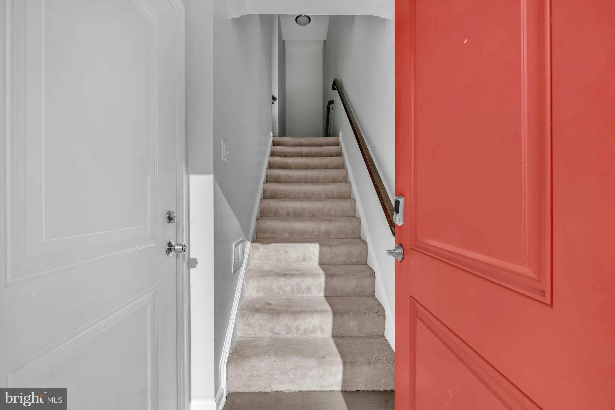 437 WOODCREST DRIVE, Washington, DC 20032