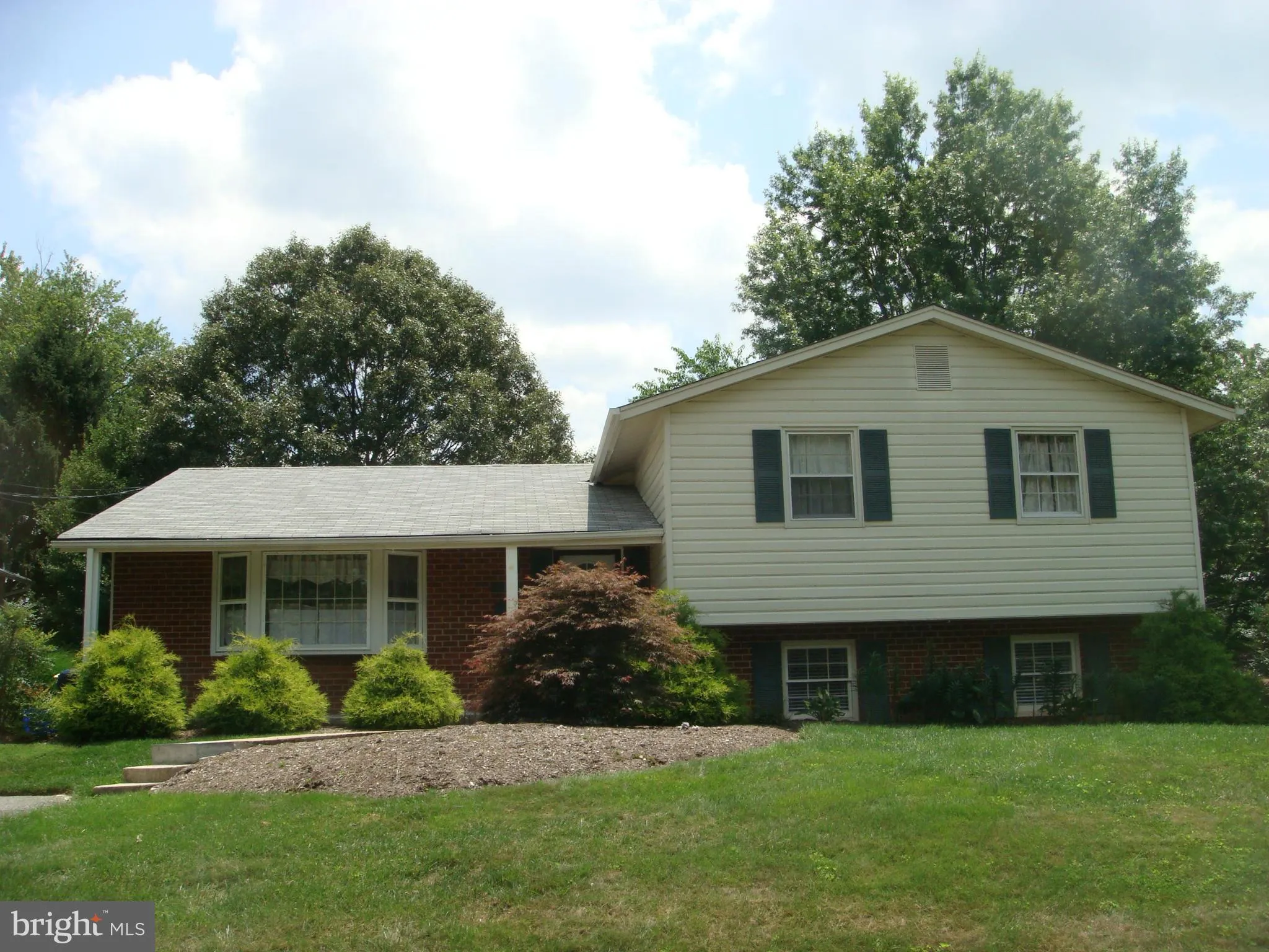 1 TIFTON COURT, Potomac, MD 20854