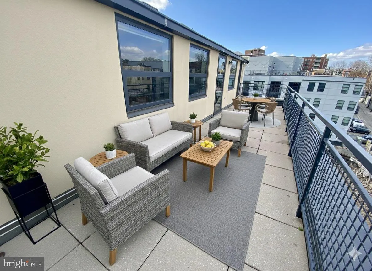 2301 CHAMPLAIN STREET, Washington, DC 20009