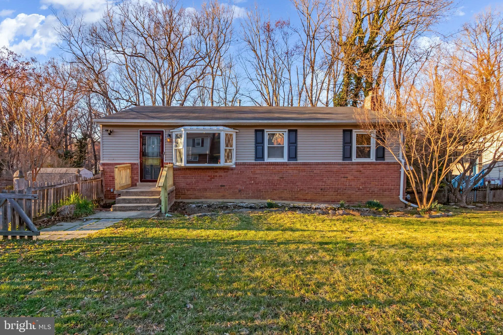 5402 TRENT STREET, Clinton, MD 20735