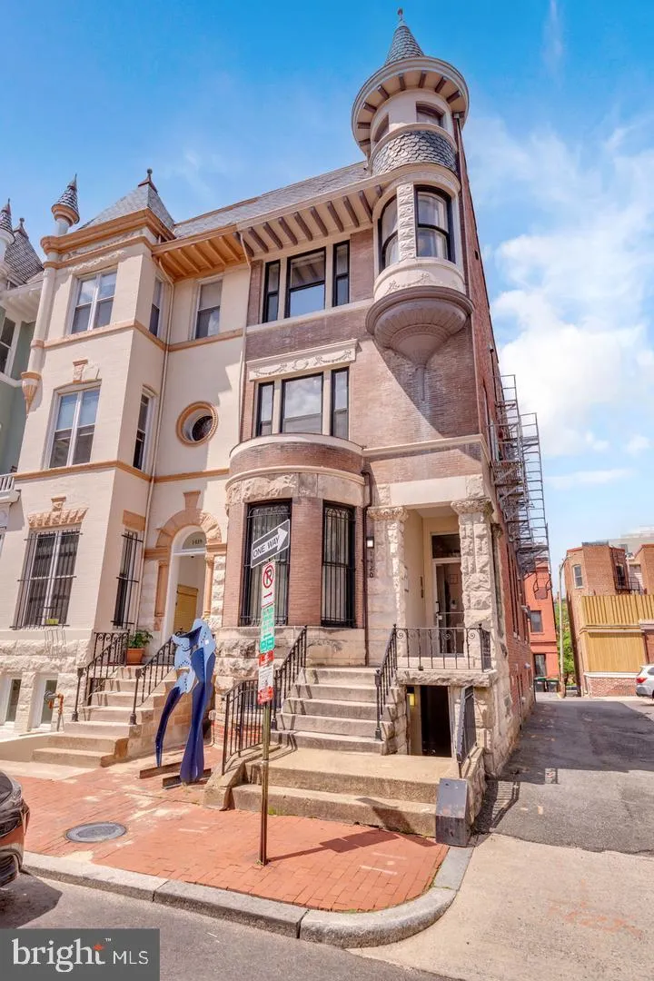 1420 HOPKINS STREET, Washington, DC 20036