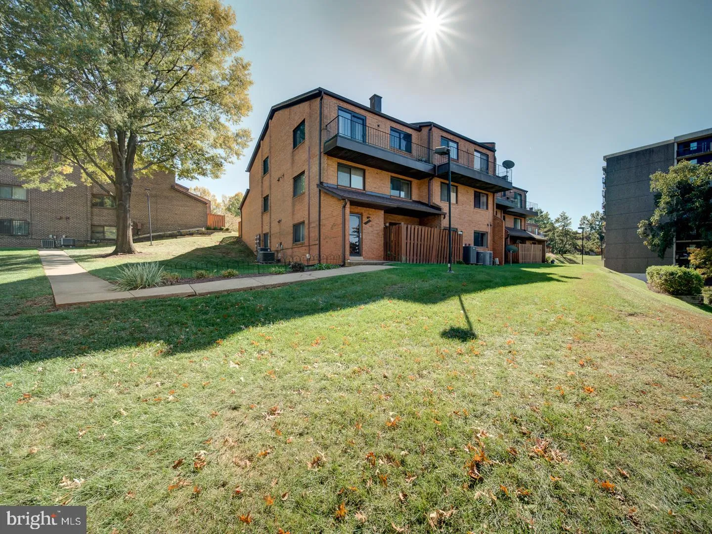 3459 SUMMIT COURT, Washington, DC 20018