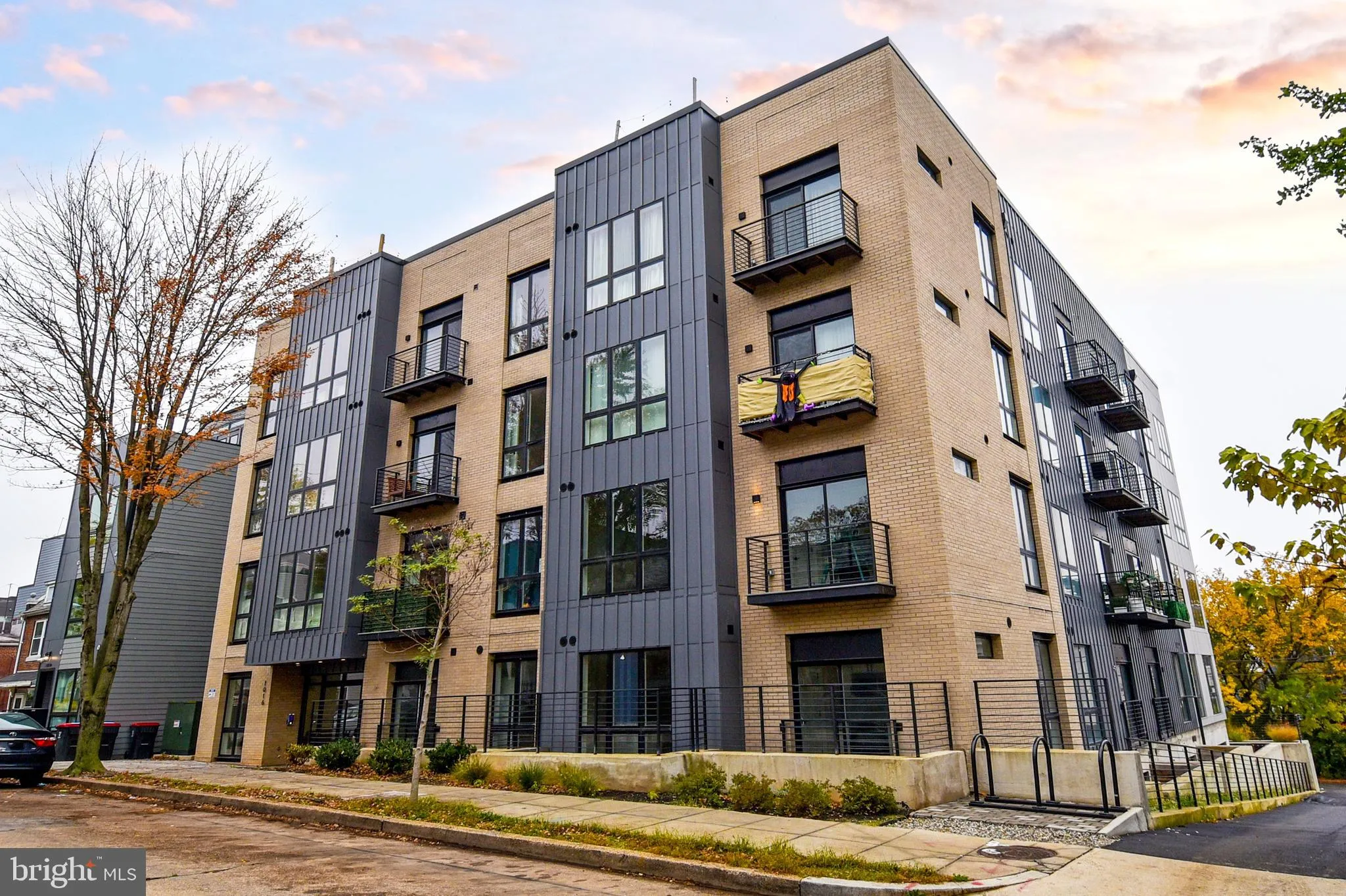 1016 17TH PLACE, Washington, DC 20002