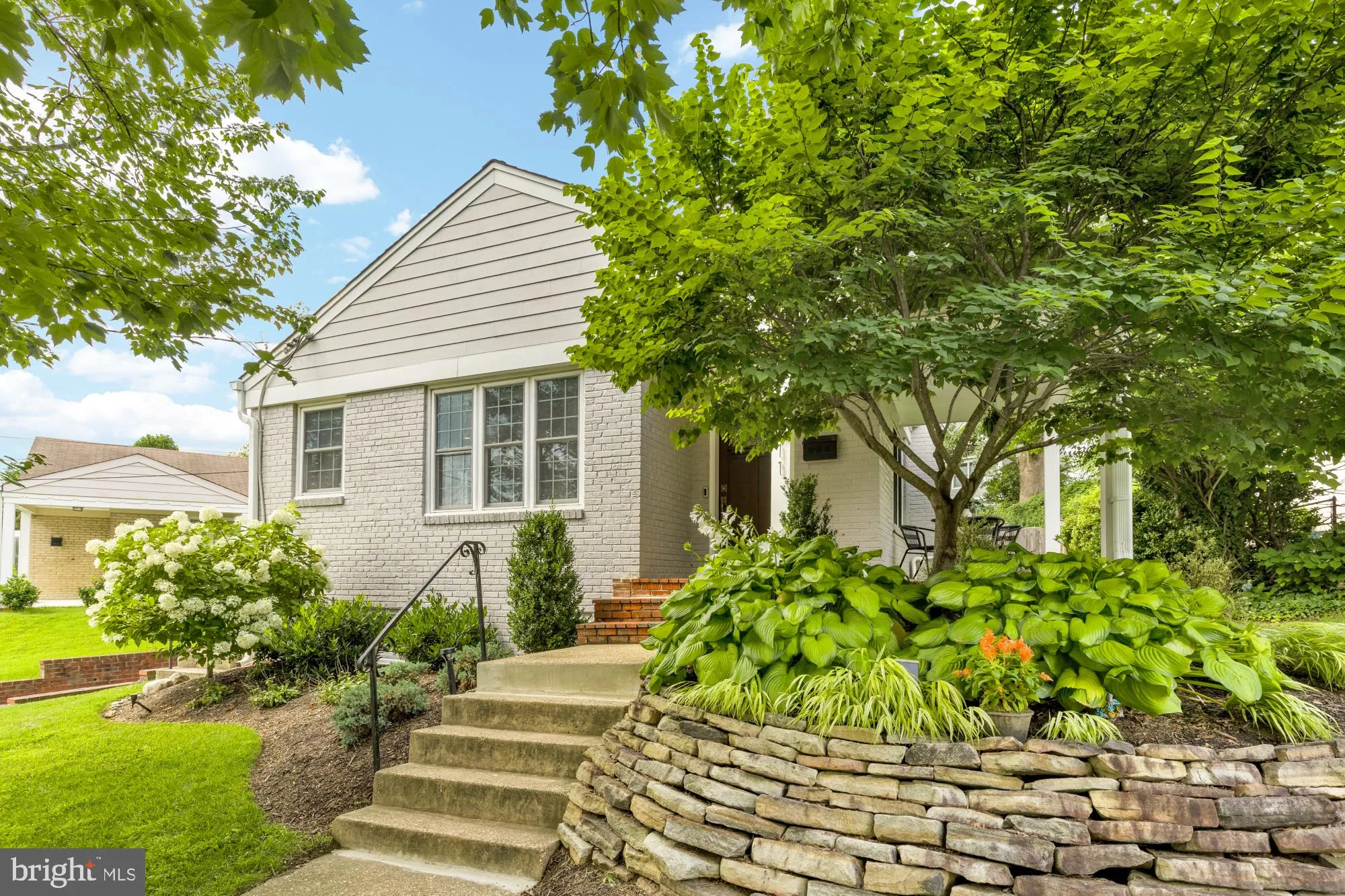 2611 ROSS ROAD, Chevy Chase, MD 20815