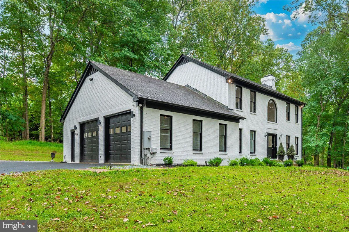 8225 HAWKINS CREAMERY ROAD, Gaithersburg, MD 20882