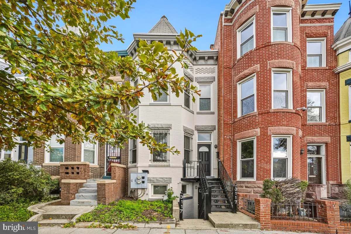 3117 11TH STREET, Washington, DC 20010