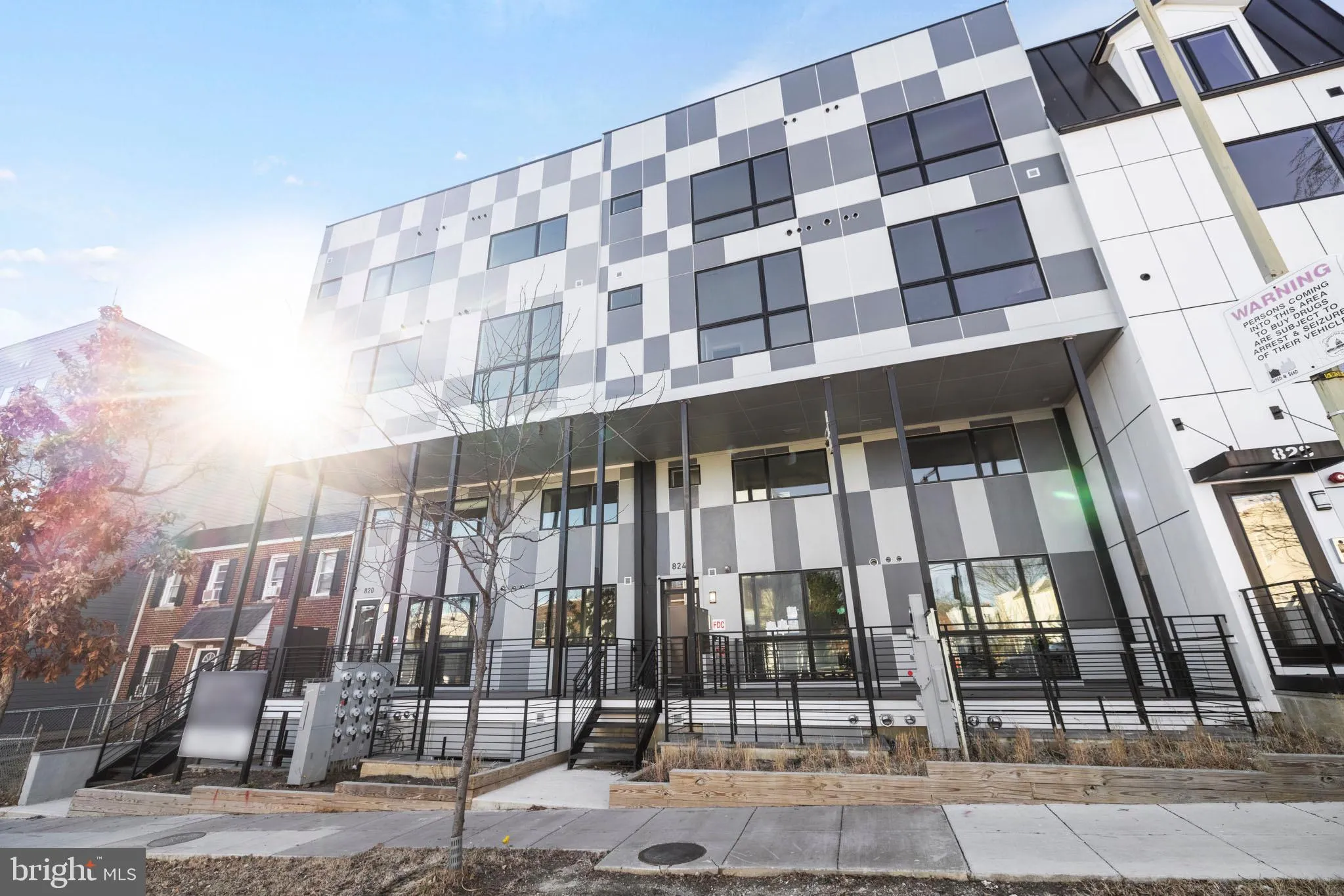 824 18TH STREET, Washington, DC 20002