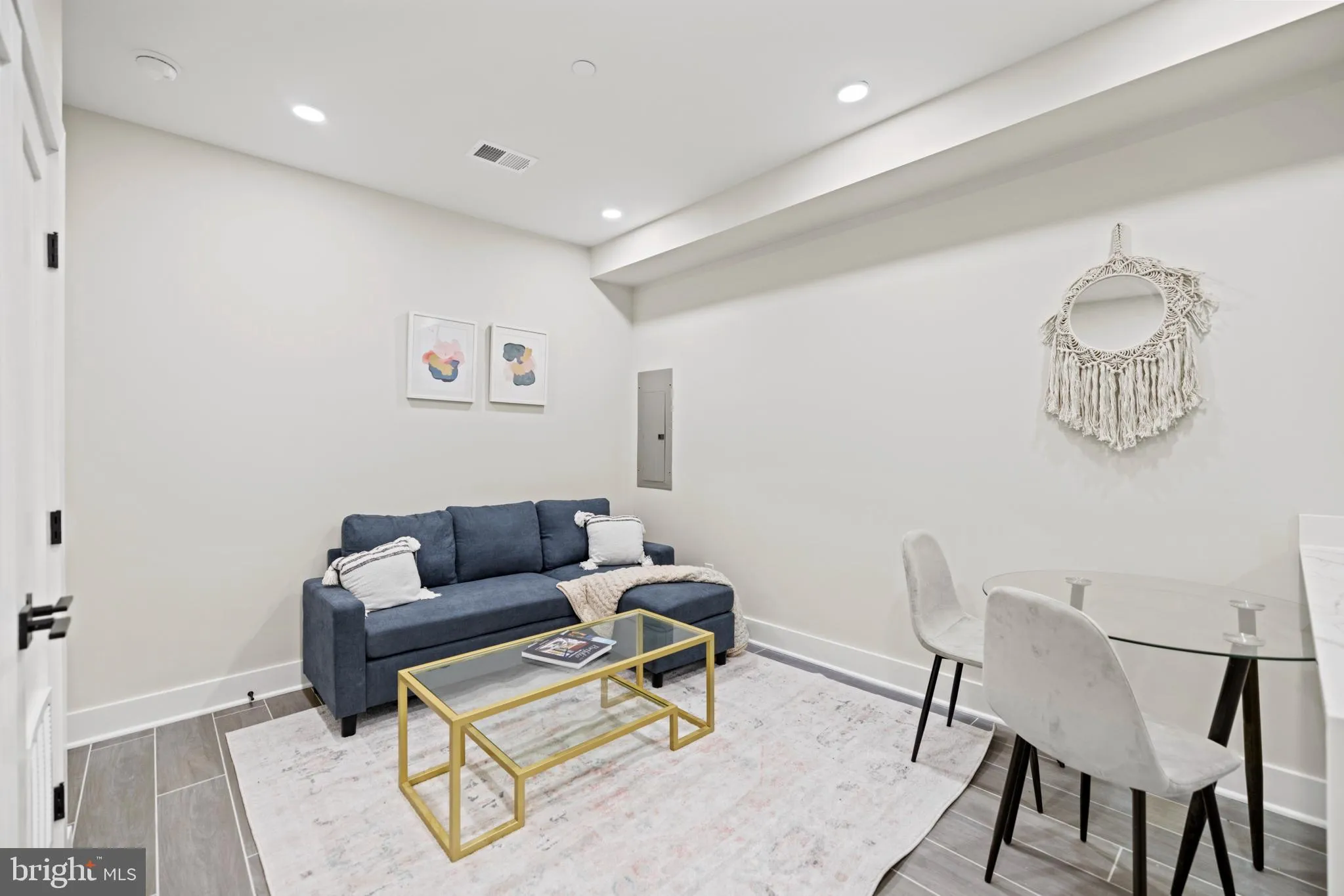 824 18TH STREET, Washington, DC 20002