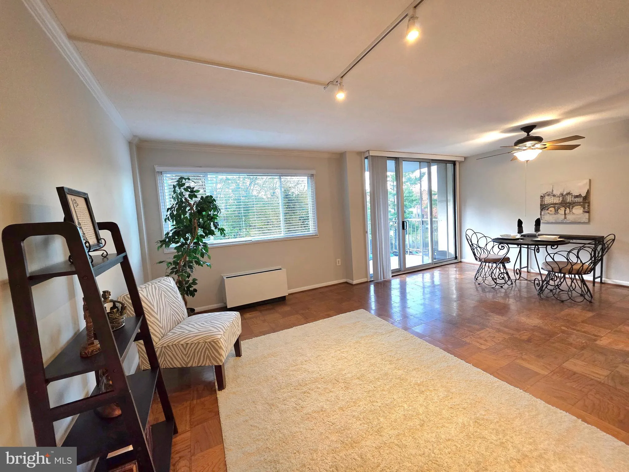 2059 HUNTINGTON AVENUE, Alexandria, VA 22303