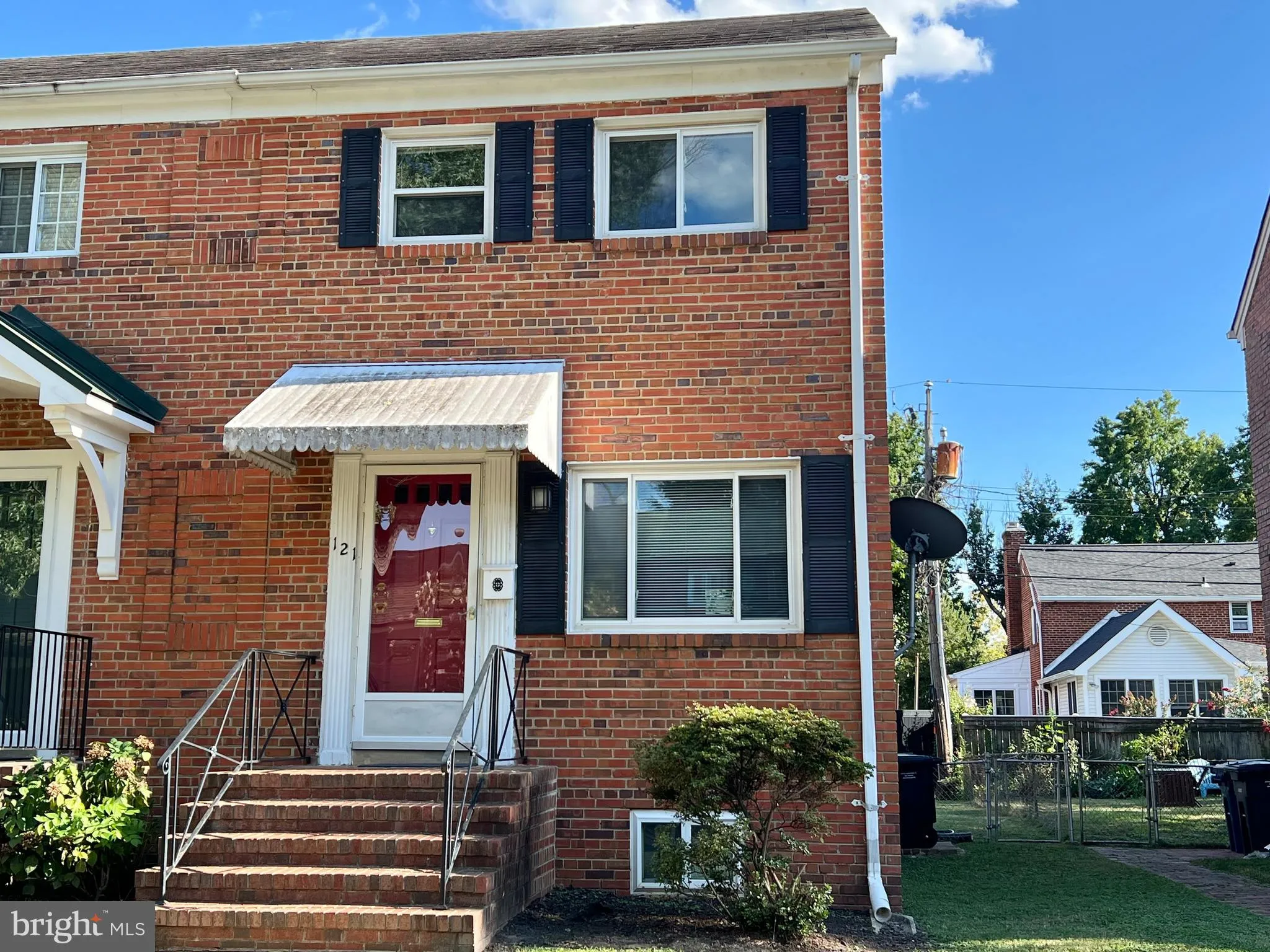 121 GLENDALE AVENUE, Alexandria, VA 22301