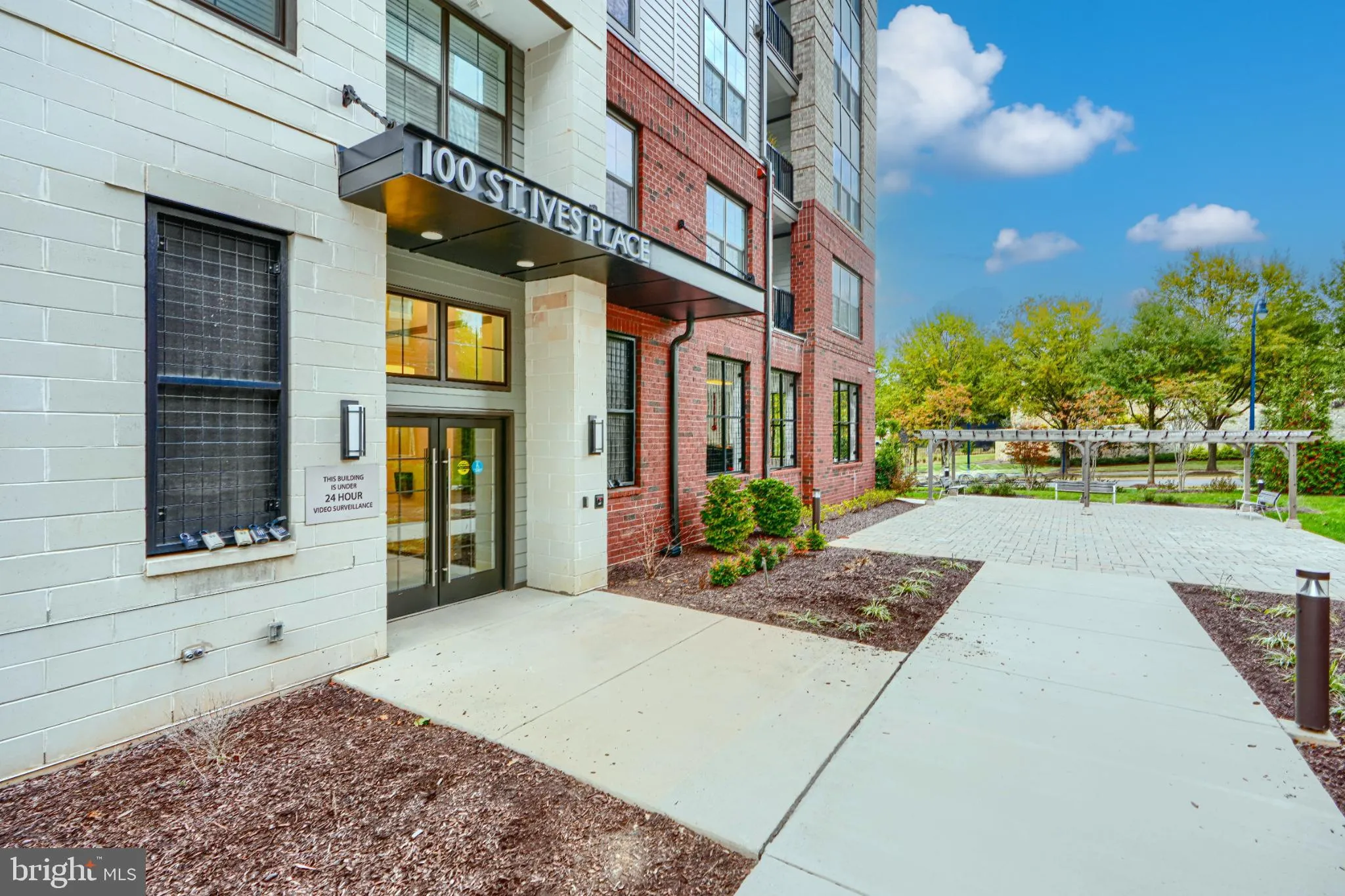 100 SAINT IVES PLACE, Oxon Hill, MD 20745