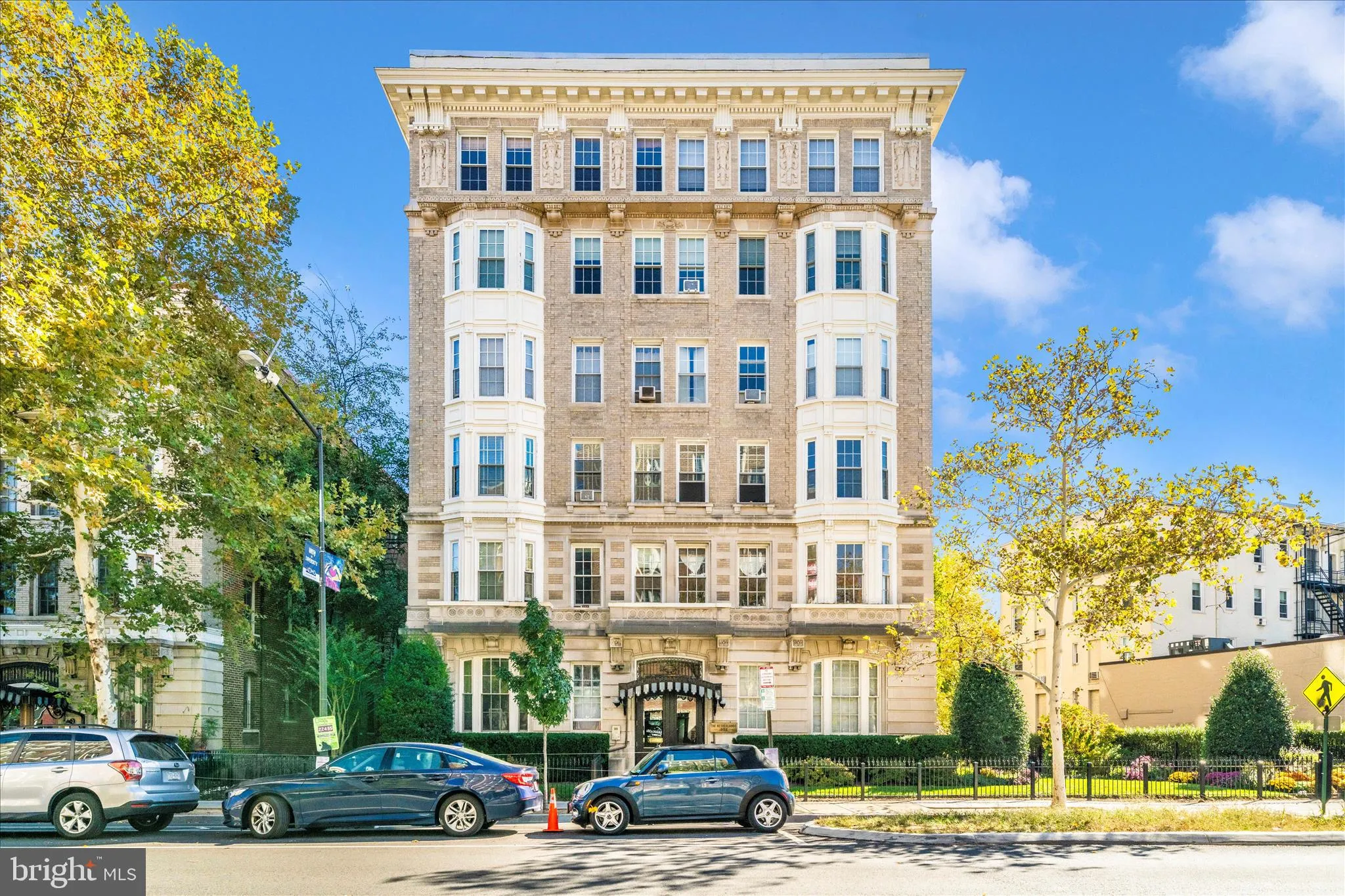 1852 COLUMBIA ROAD, Washington, DC 20009