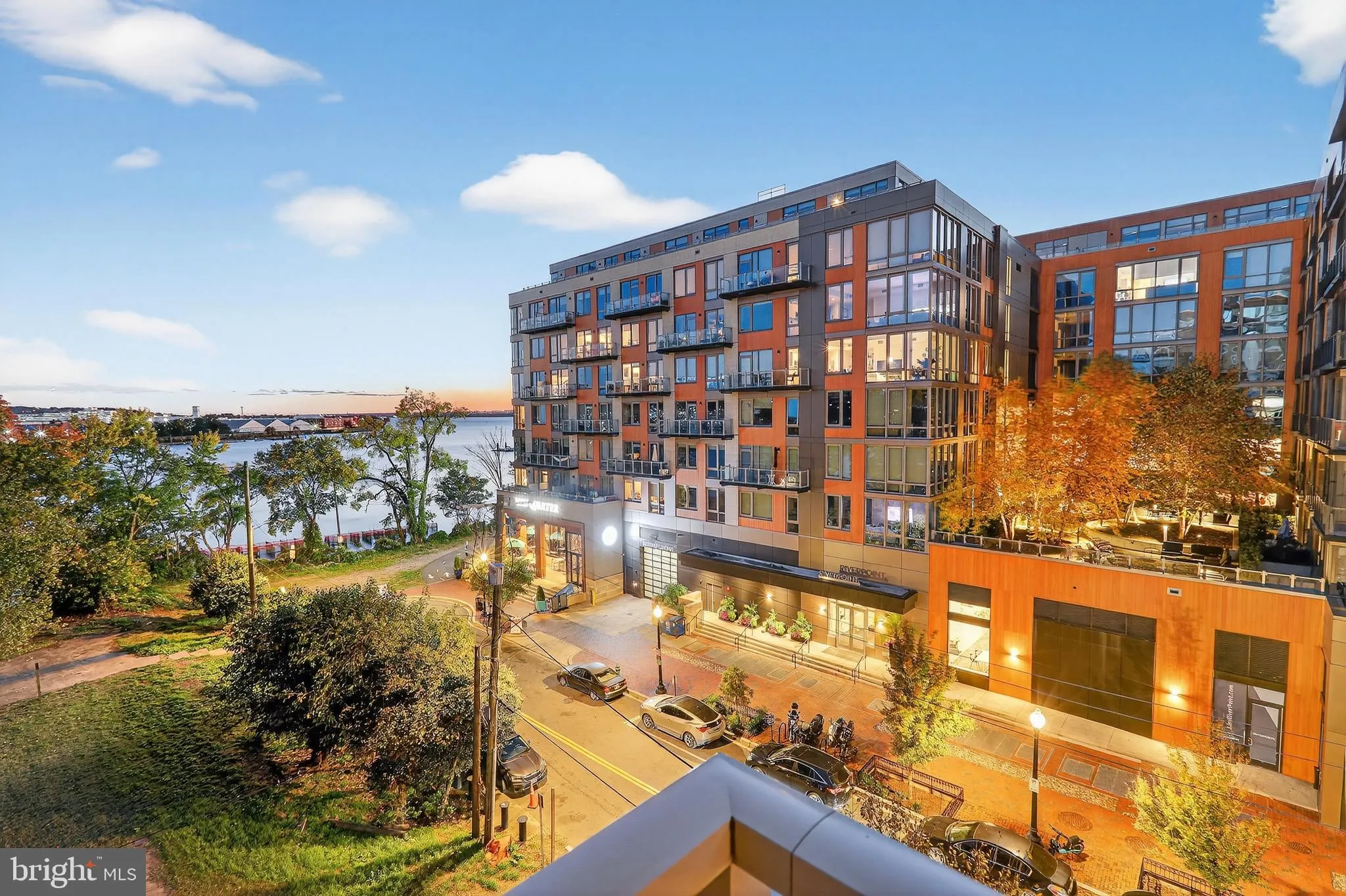 88 V STREET, Washington, DC 20024