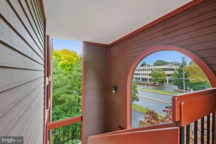 2815 Lee Oaks Ct #302, Falls Church, Virginia 22046