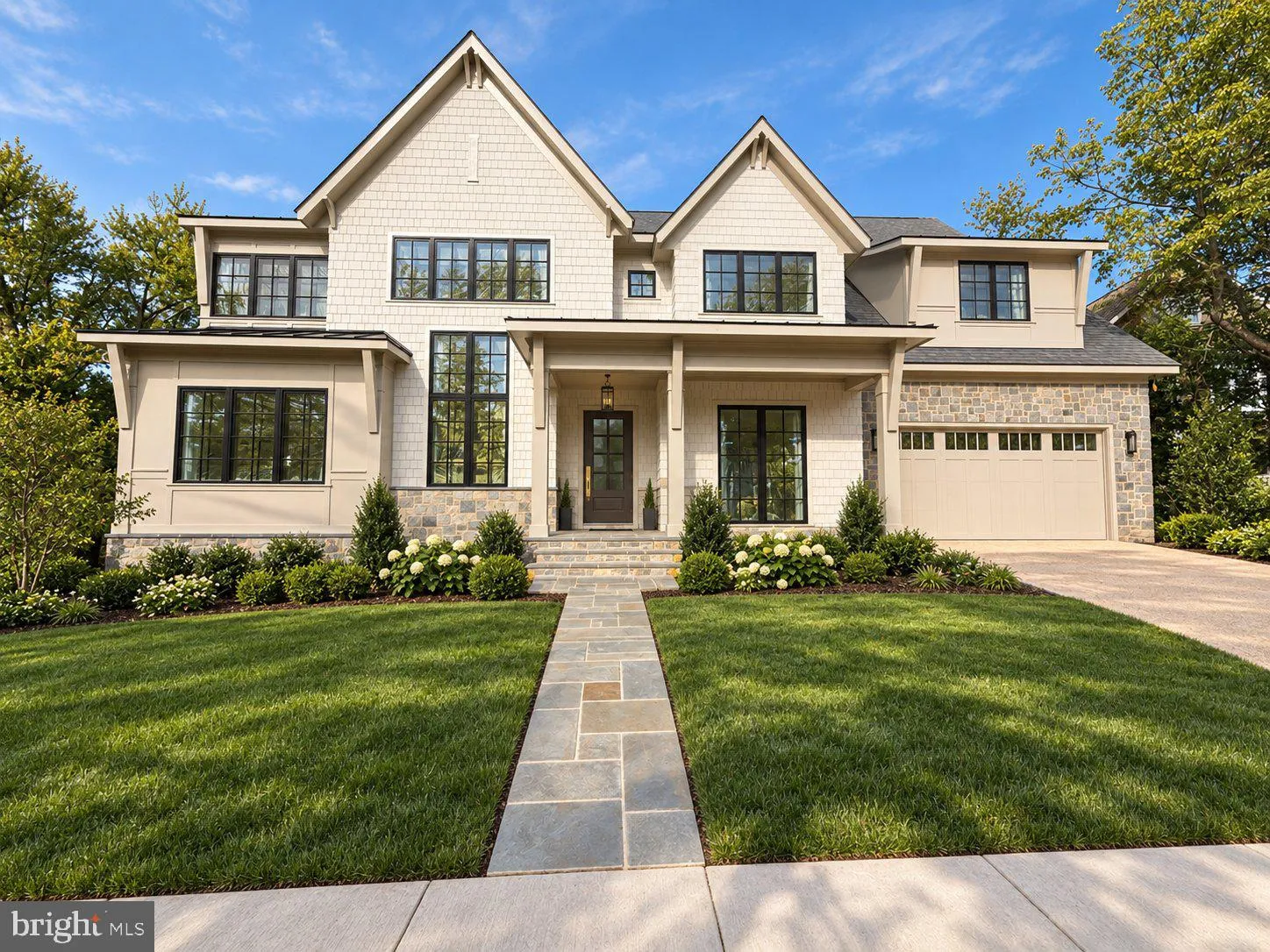 3500 ABINGDON STREET, Arlington, VA 22207
