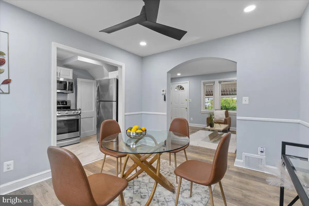 2202 U PLACE, Washington, DC 20020