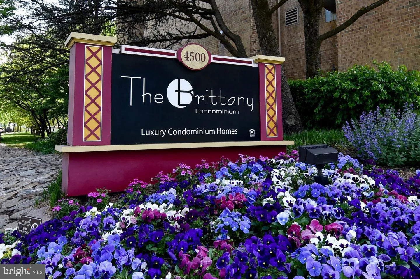 4500 FOUR MILE RUN DRIVE, Arlington, VA 22204