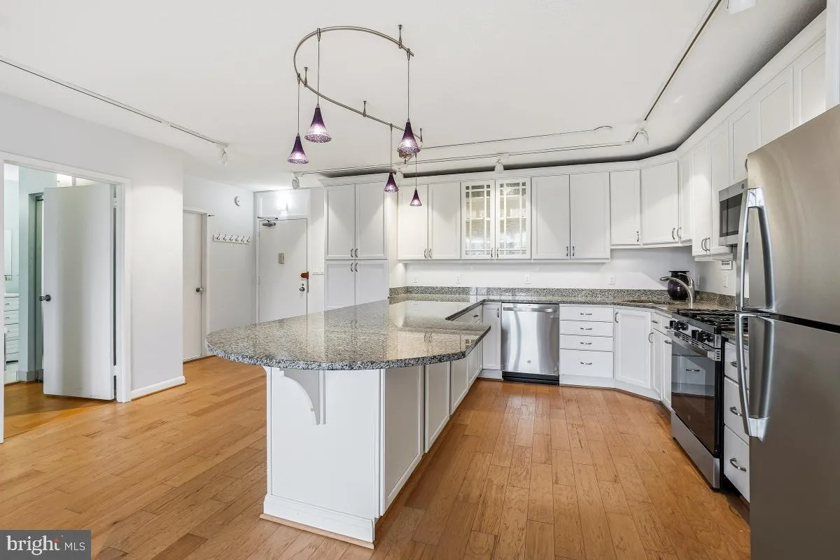 4242 WEST HIGHWAY, Chevy Chase, MD 20815