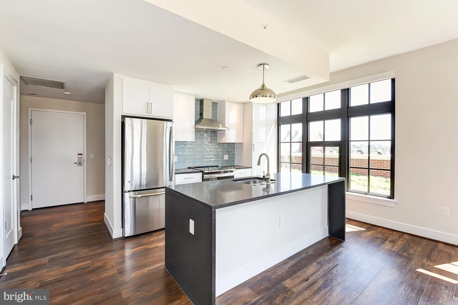 901 H STREET, Washington, DC 20002