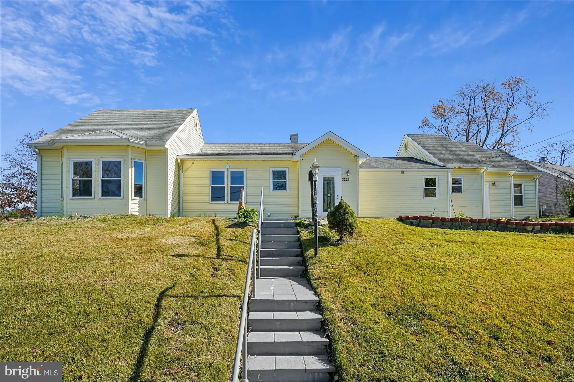 3201 NOTTAGE LANE, Falls Church, VA 22042