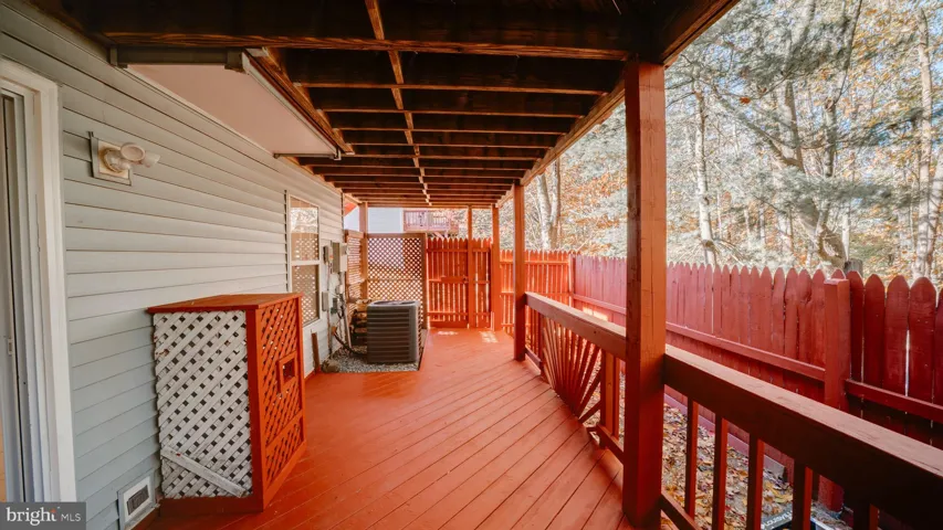 2756 Brier Pond Cir, Woodbridge, Virginia 22191