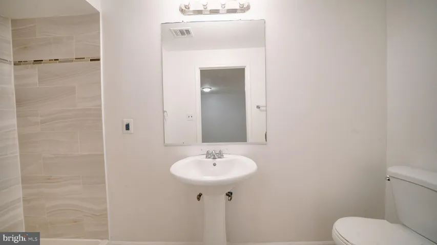2756 Brier Pond Cir, Woodbridge, Virginia 22191