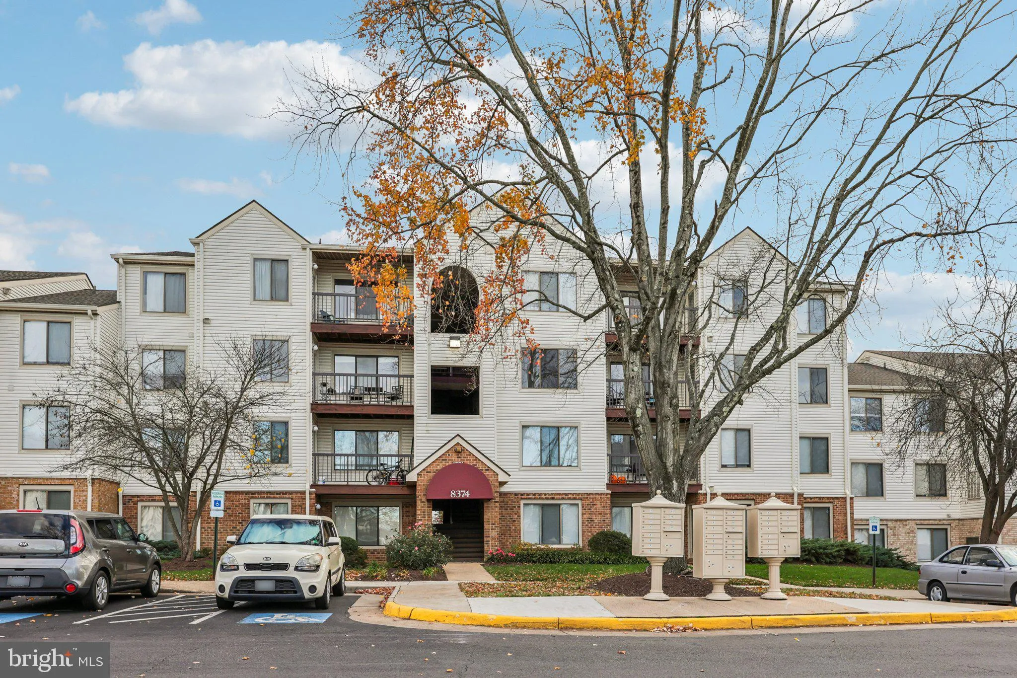 8374 BUTTRESS LANE, Manassas, VA 20110