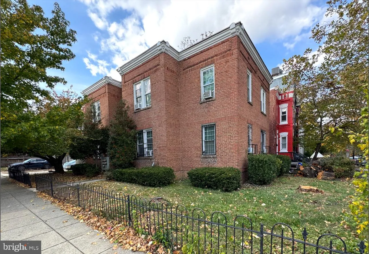 1226 F STREET, Washington, DC 20002