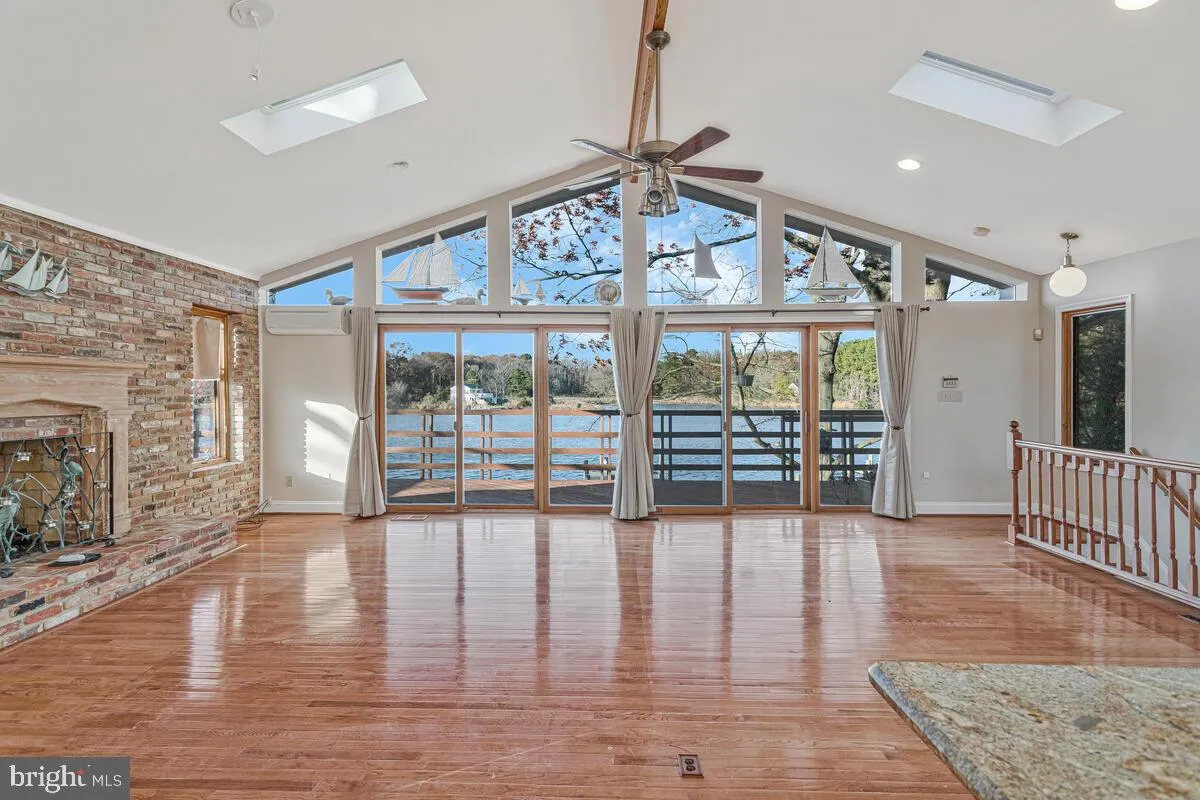 962 MAIN STREET, Deale, MD 20751