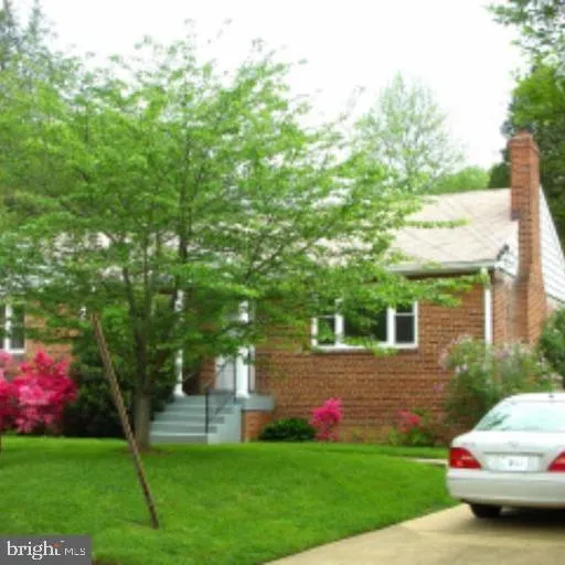 3105 TORONTO STREET, Arlington, VA 22213