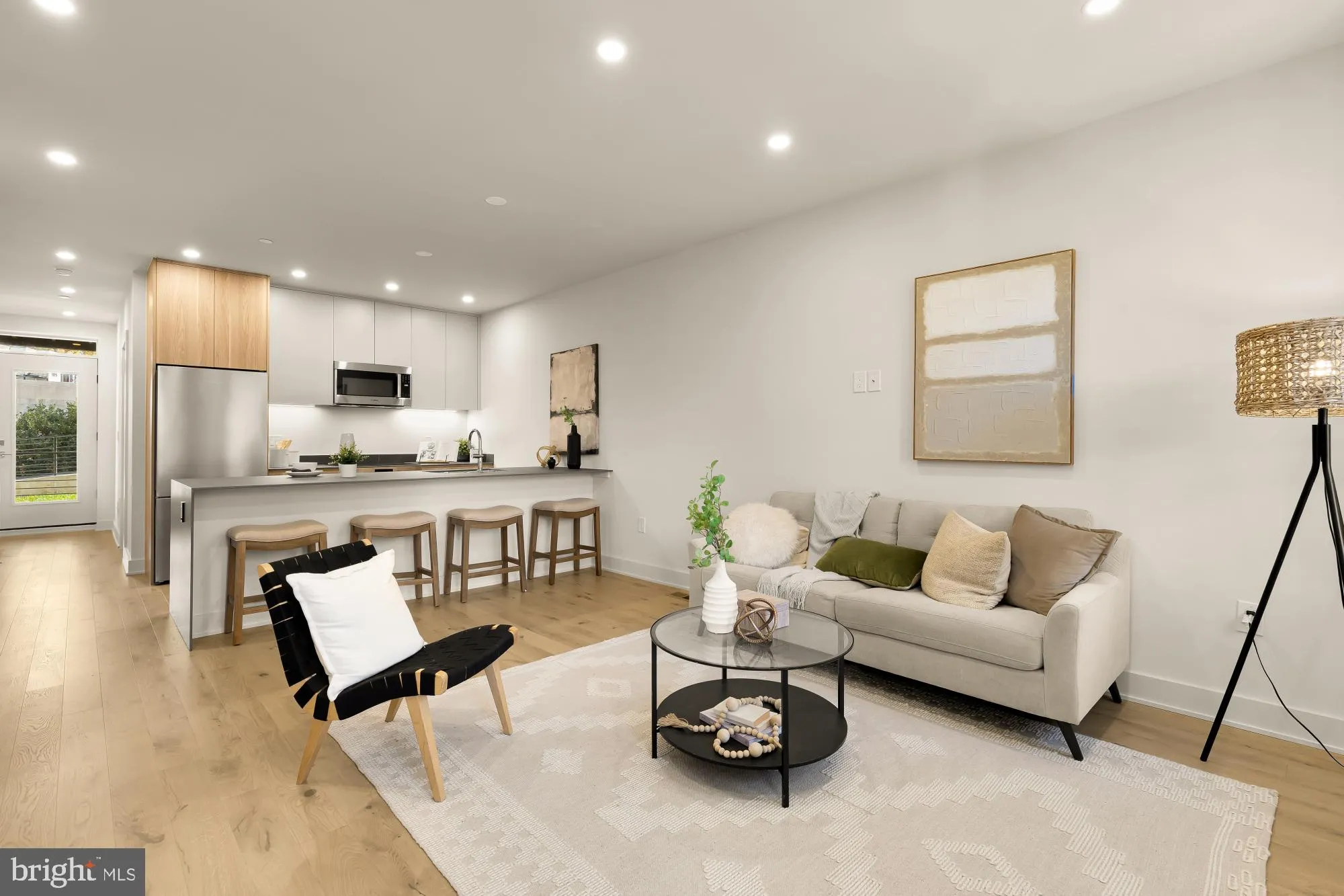 2647 41ST STREET, Washington, DC 20007